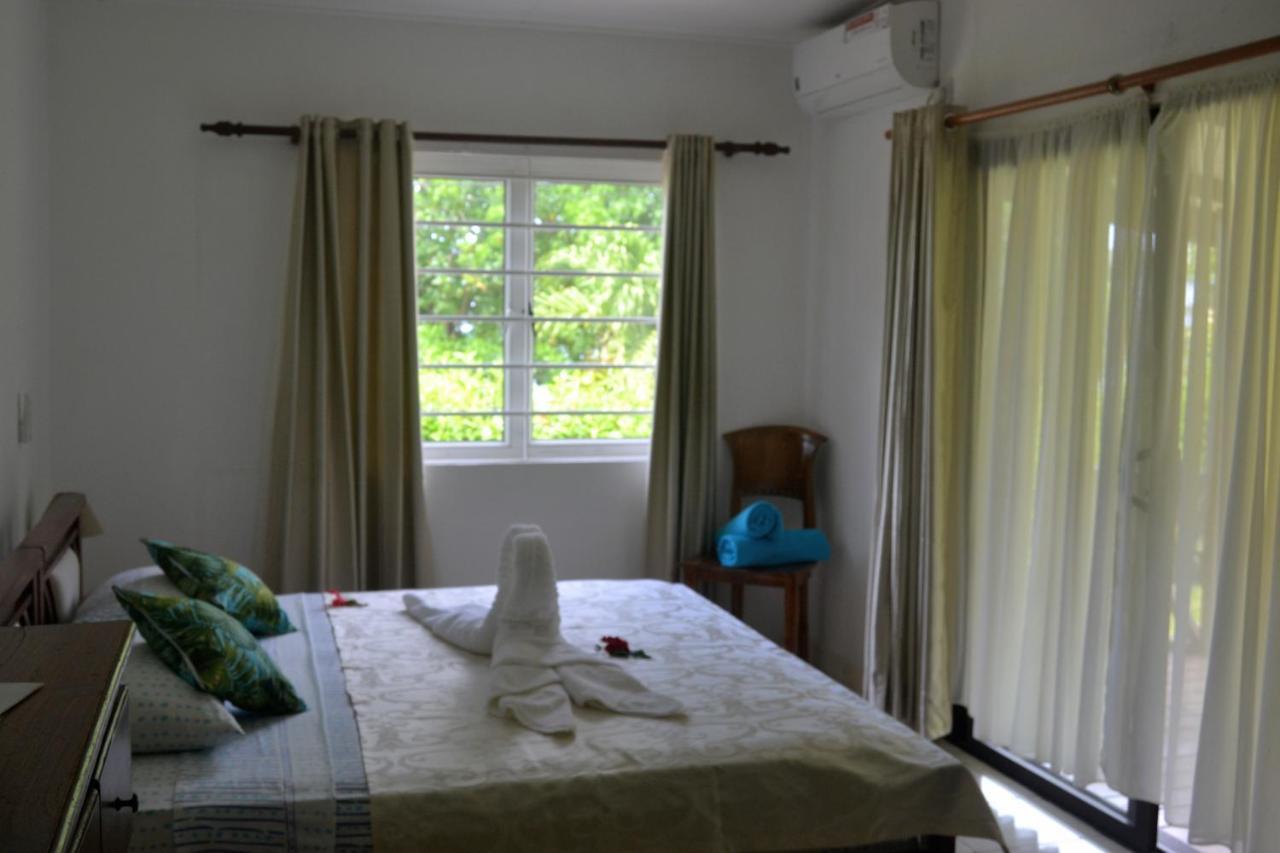 Hotel The Beach House à Beau Vallon  Extérieur photo