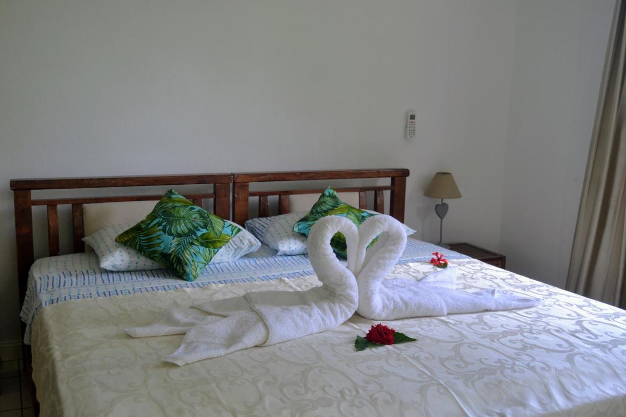 Hotel The Beach House à Beau Vallon  Extérieur photo