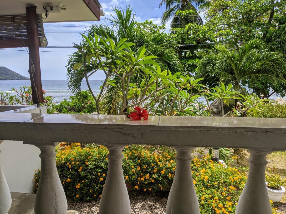 Hotel The Beach House à Beau Vallon  Extérieur photo