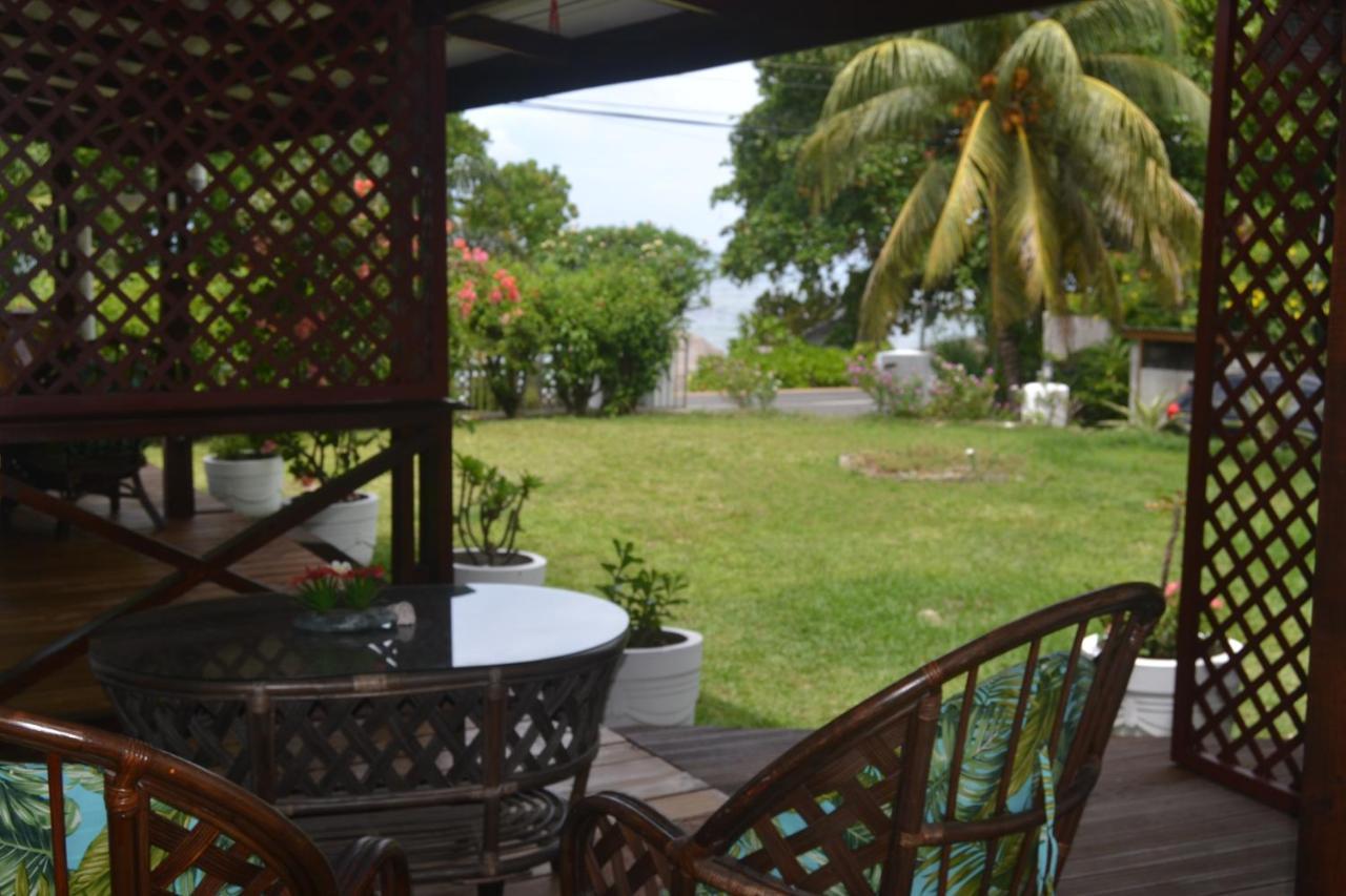 Hotel The Beach House à Beau Vallon  Extérieur photo