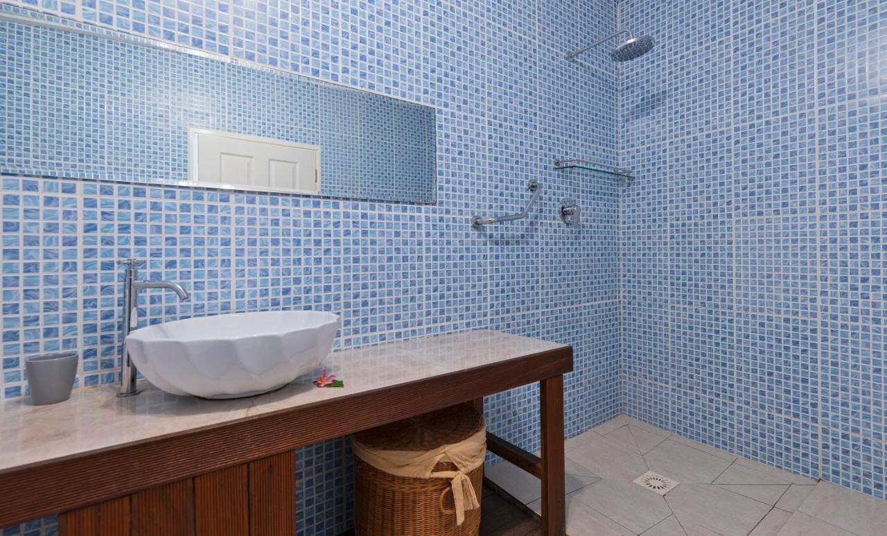 Hotel The Beach House à Beau Vallon  Extérieur photo