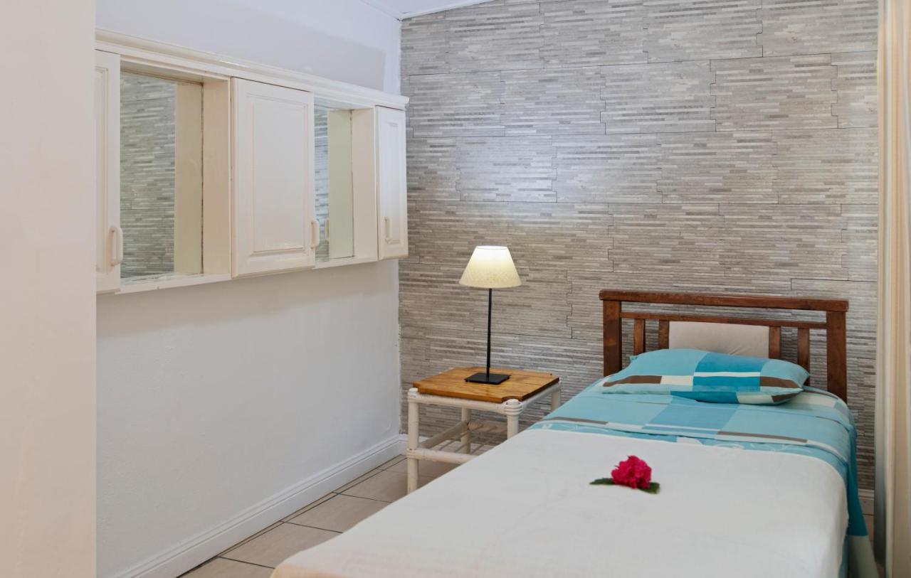 Hotel The Beach House à Beau Vallon  Extérieur photo
