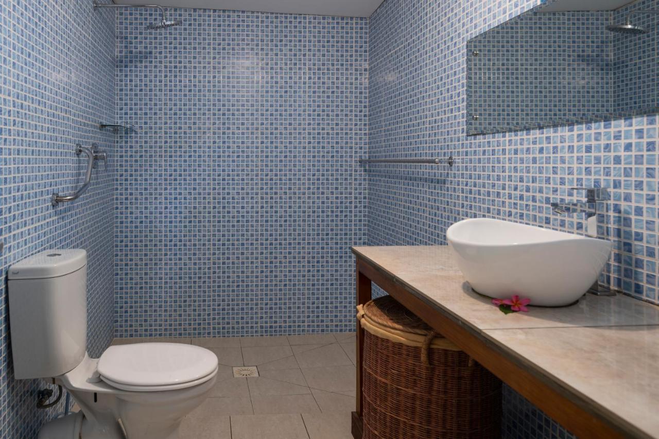 Hotel The Beach House à Beau Vallon  Extérieur photo